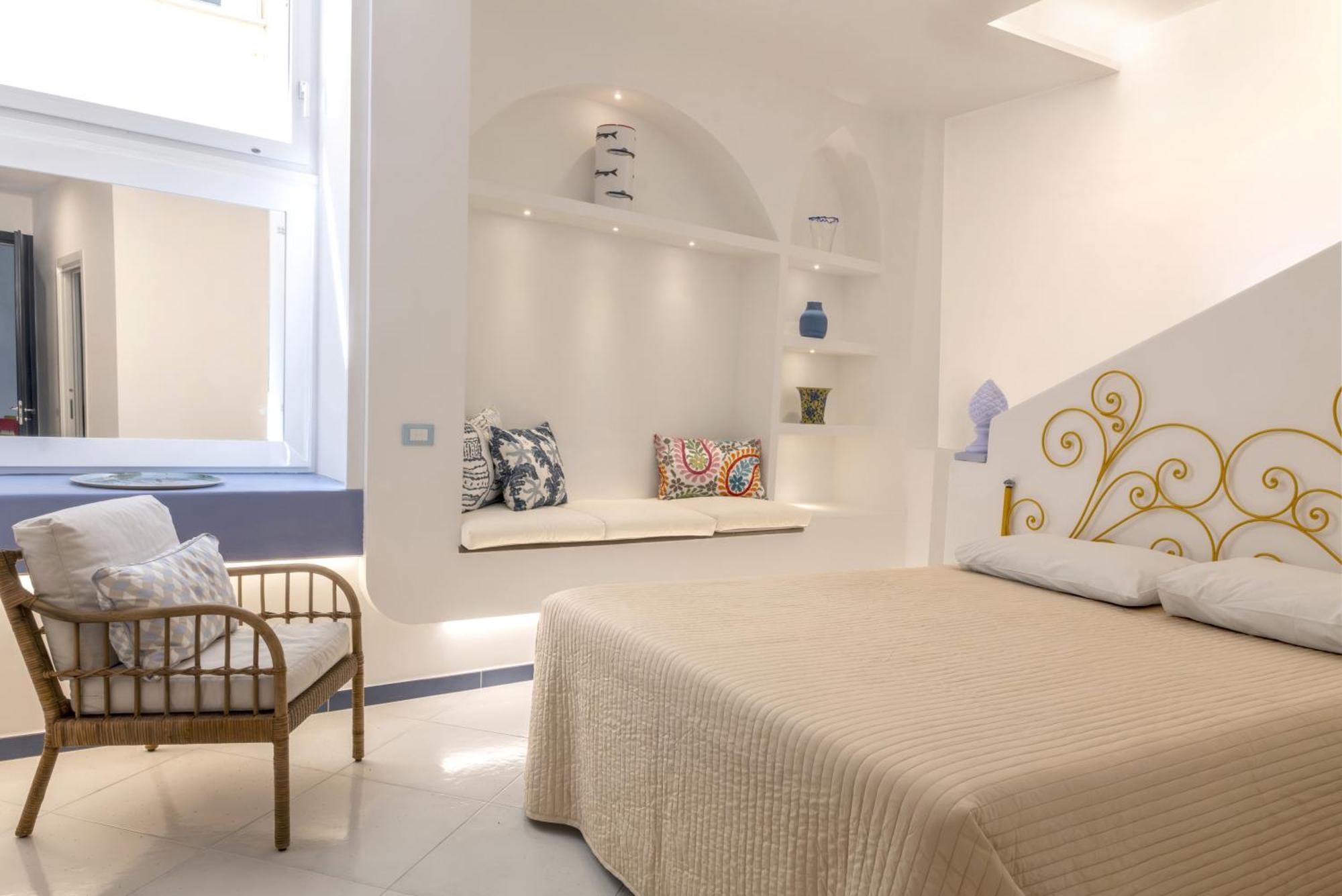Gheba Suites Сорренто Екстер'єр фото